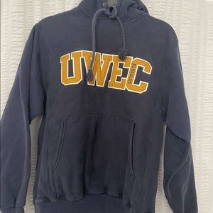 Men’s UWEC Bluegolds sweatshirt